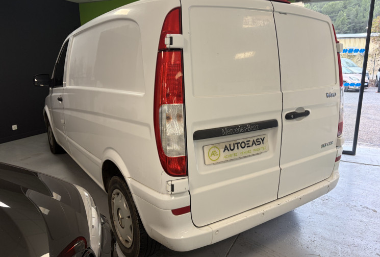 Mercedes Vito 113 CDI cdi 2.2 cdi 136 ch utilitaire 3 places