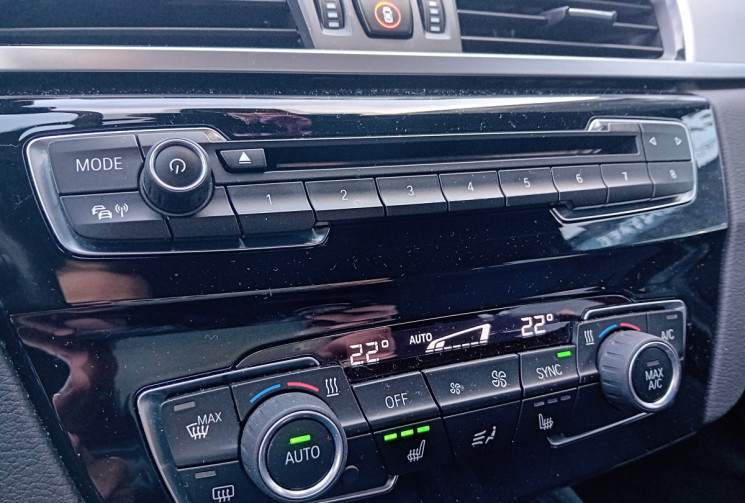 BMW X1 M Sport 20d X-Drive 190 CV BVA - Sur-équipé - HK - Attelage - Boite sport...