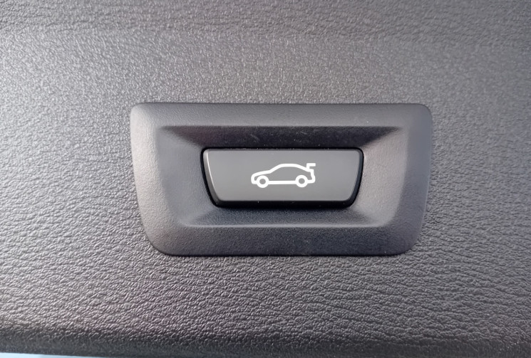 BMW X1 M Sport 20d X-Drive 190 CV BVA - Sur-équipé - HK - Attelage - Boite sport...