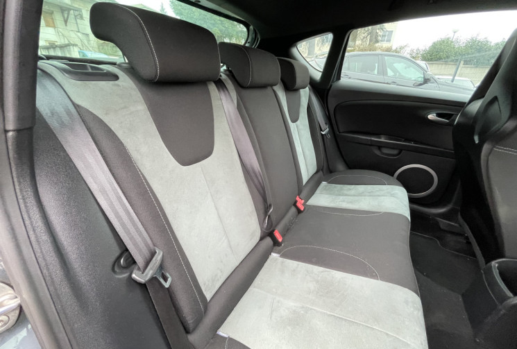 SEAT Leon 2.0 CUPRA R / 265 CH / A JOUR
