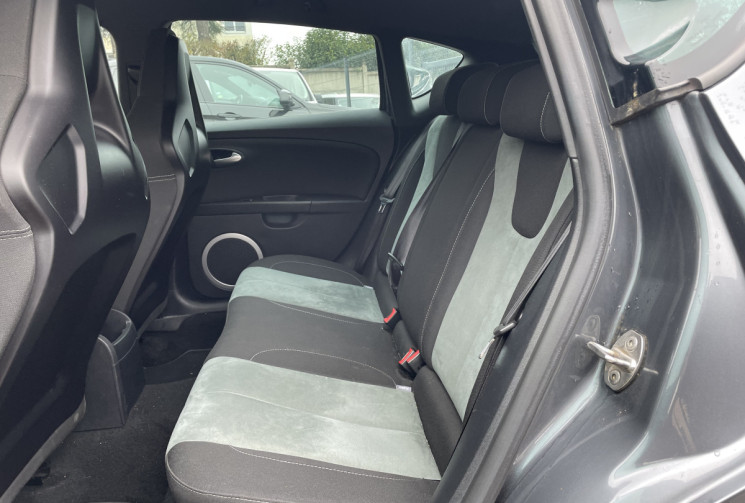 SEAT Leon 2.0 CUPRA R / 265 CH / A JOUR