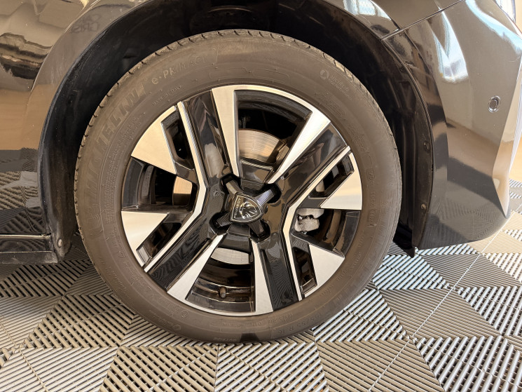 Peugeot 208 PHASE 2 5 PORTES 1.2 PURETECH 100 / ALLURE