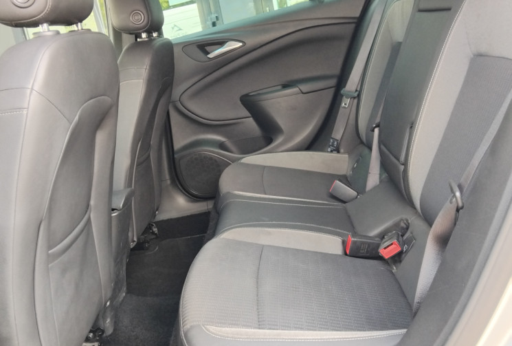 Opel Astra Sport Tourer 1.5 CDTI 122 Elegance - Full Leds - CarPlay -  Caméra - 