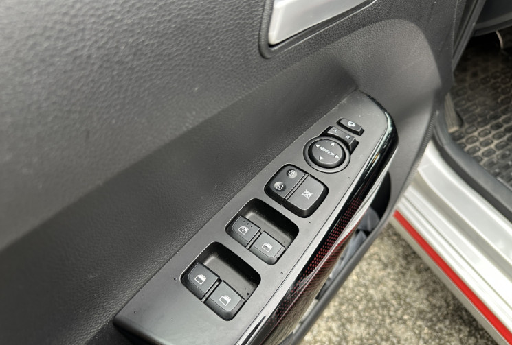 Kia Picanto 1.2 DPi 84 CV BVMA5 GT LINE - 1ERE MAIN - GARANTIE CONSTRUCTEUR