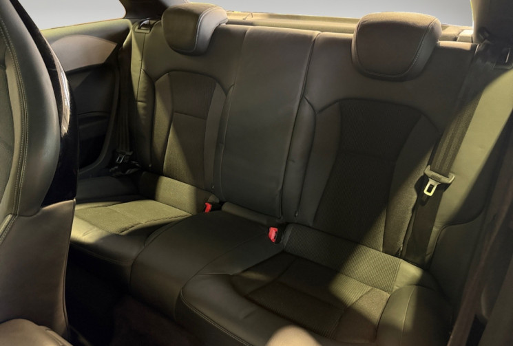 Audi A1 1.4 TFSI 185ch S line S-Tronic 7 / SIEGE F1 / RADAR DE RECUL / GARANTIE 6 MOIS