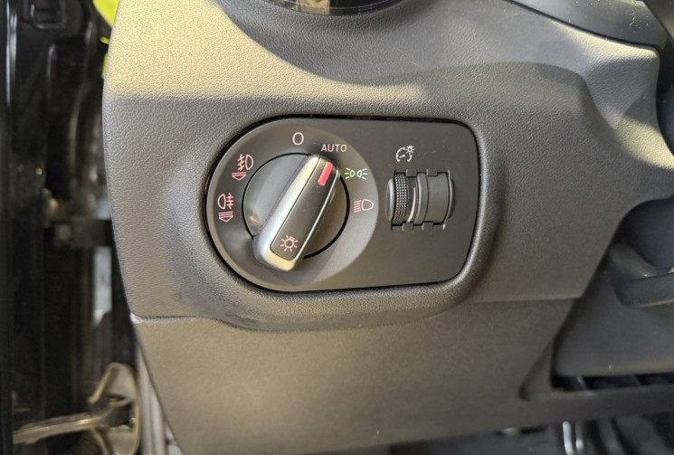 Audi A1 1.4 TFSI 185ch S line S-Tronic 7 / SIEGE F1 / RADAR DE RECUL / GARANTIE 6 MOIS