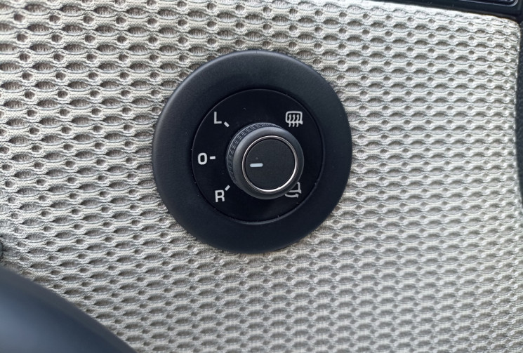 Volkswagen Scirocco Phase 2 - 2.0 TDI 150CH - Alcantara - Radars AV/AR - Distrib + embrayage à jour