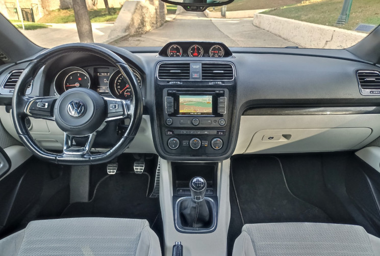 Volkswagen Scirocco Phase 2 - 2.0 TDI 150CH - Alcantara - Radars AV/AR - Distrib + embrayage à jour