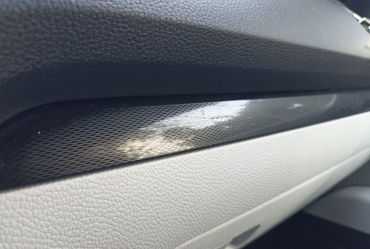 Volkswagen Scirocco Phase 2 - 2.0 TDI 150CH - Alcantara - Radars AV/AR - Distrib + embrayage à jour