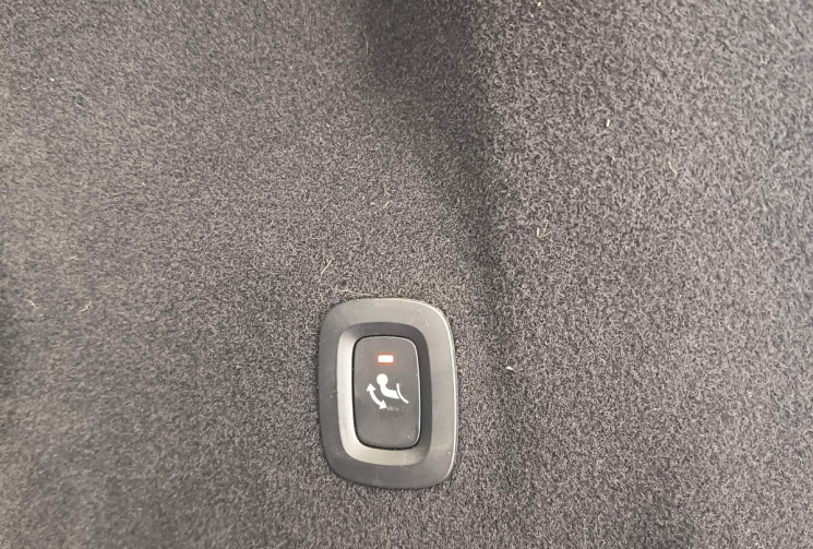 Volvo XC60 R DESIGN 4WD ENTRETIEN A JOUR 