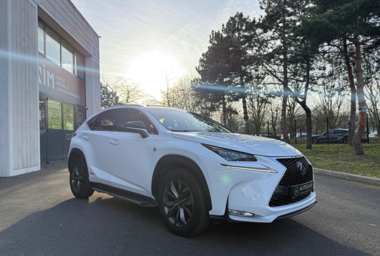 Lexus NX  300h 2.5 VVT-i 197 BUSINESS  