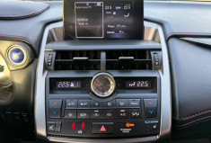 Lexus NX  300h 2.5 VVT-i 197 BUSINESS  