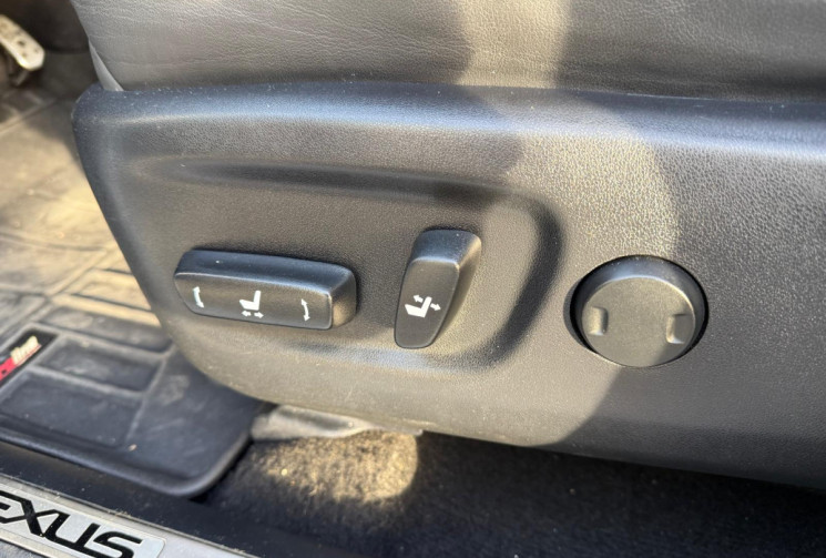 Lexus NX  300h 2.5 VVT-i 197 BUSINESS  