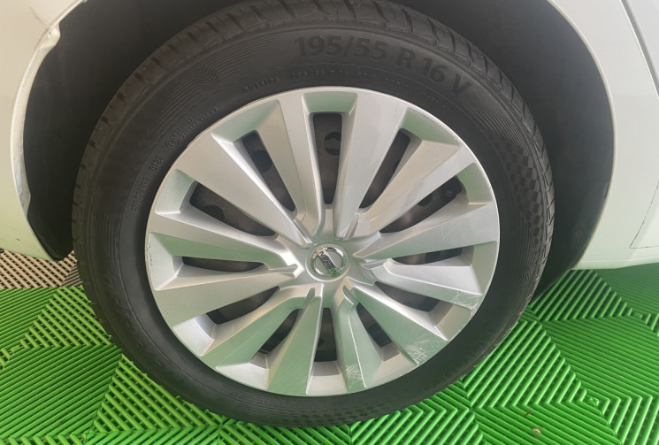 Nissan Micra V (K14) 0.9 IG-T 90ch Acenta Apple Car Play / Android 