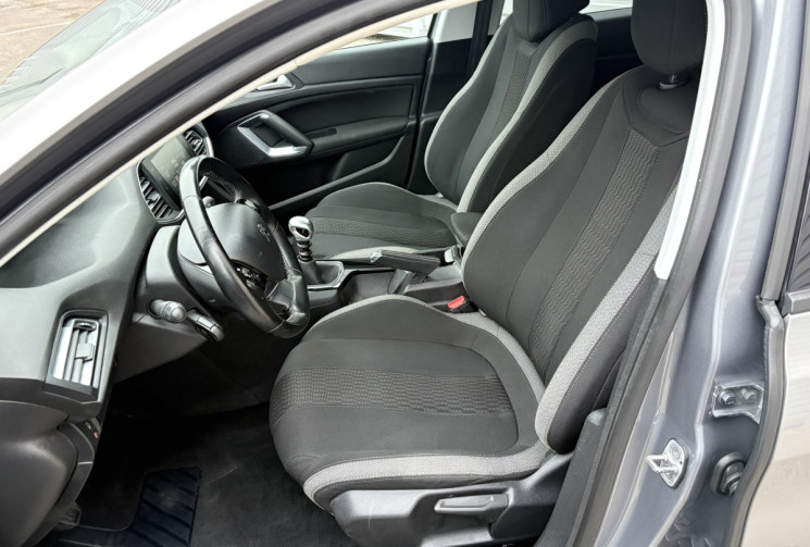 Peugeot 308 1.2 style 130 cv 