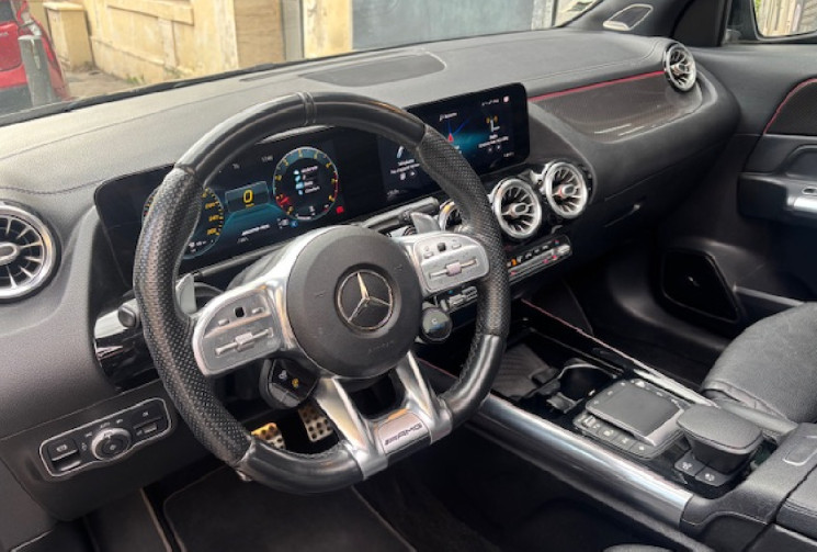 Mercedes GLA 35 AMG origine France 306 cv 4 matic / car play / toit ouvrant / burmester / sièges F1 