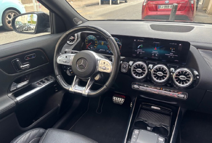 Mercedes GLA 35 AMG origine France 306 cv 4 matic / car play / toit ouvrant / burmester / sièges F1 
