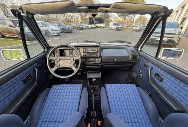 Volkswagen Golf 1 CABRIOLET 1.6 75 8V KARMANN