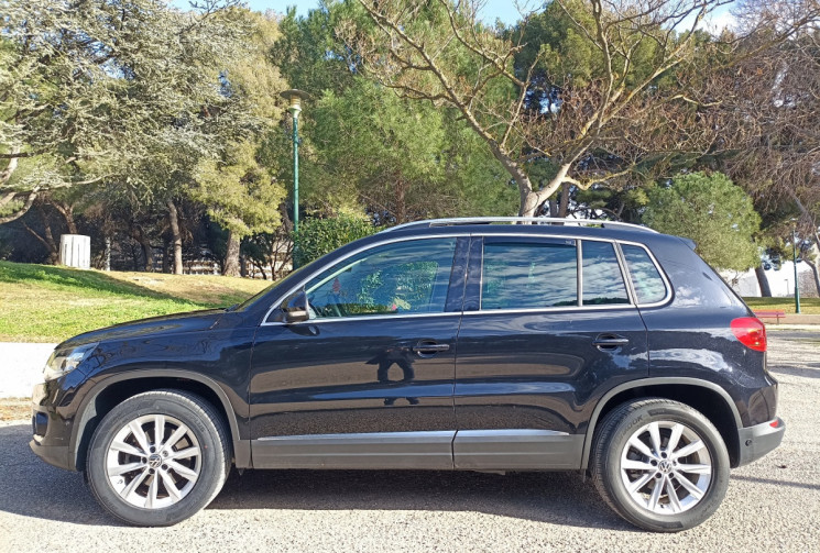 Volkswagen Tiguan 4x4 - Ph 2 - 2.0 TDI 140 CH 4MOTION - CARAT - Toit Pano - 2ème Main - Français