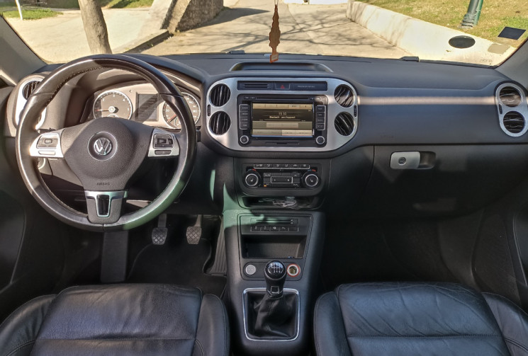 Volkswagen Tiguan 4x4 - Ph 2 - 2.0 TDI 140 CH 4MOTION - CARAT - Toit Pano - 2ème Main - Français