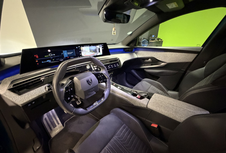 Peugeot 3008 210 CV GT + TOIT OUVRANT + PACK 360 DRIVE ASSYST+POMPE CHALEUR