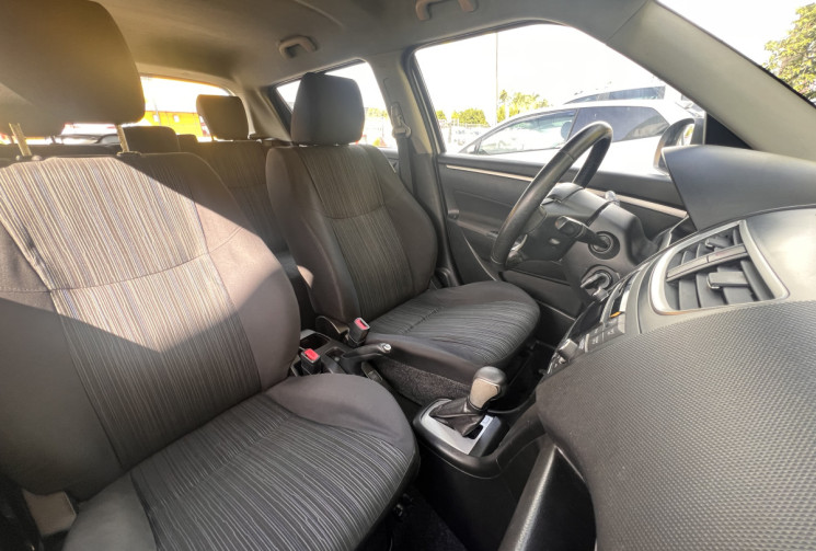 Suzuki Swift IV AZG Pack 5 portes 1.2 VVT 16V 94 cv Boîte auto