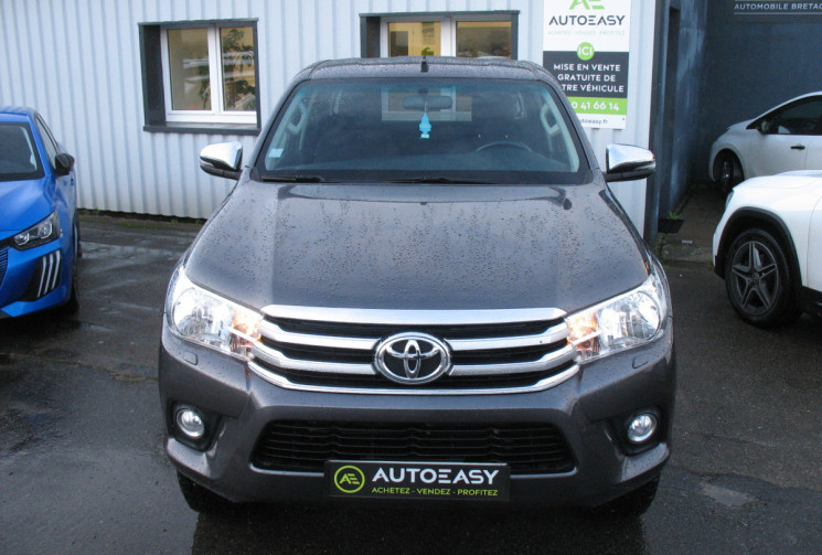 Toyota HILUX X-TRA CABINE 2.4 D-4D AWD 150 LEGENDE