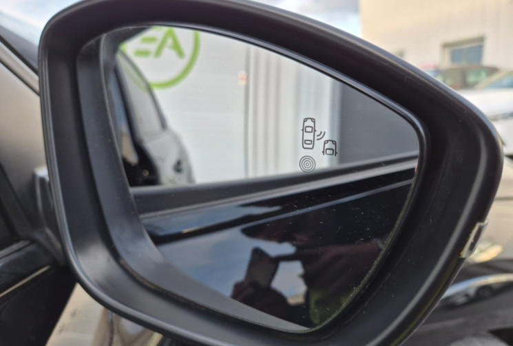 Peugeot 208 1.2 - 100ch S&S GT EAT8