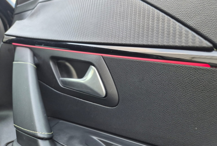 Peugeot 208 1.2 - 100ch S&S GT EAT8