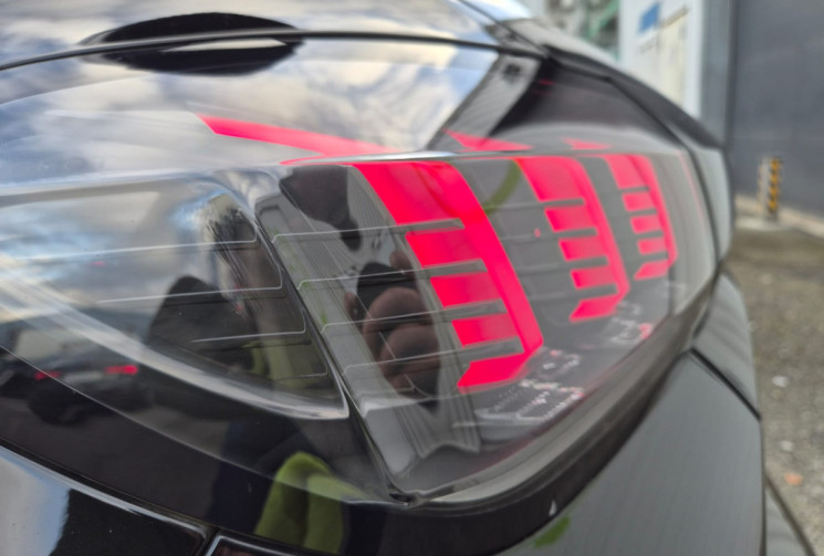 Peugeot 208 1.2 - 100ch S&S GT EAT8