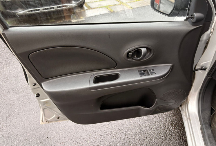 Nissan Micra  IV 1.2 i 80 cv