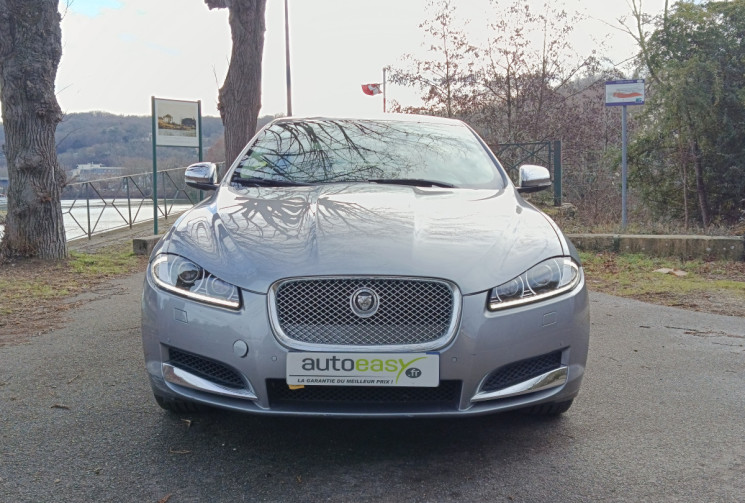 Jaguar XF 2.2D LUXE PREMIUM 190 / ENTRETIEN FULL JAGUAR 