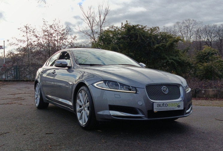 Jaguar XF 2.2D LUXE PREMIUM 190 / ENTRETIEN FULL JAGUAR 