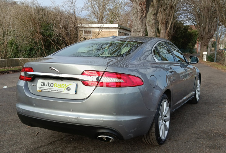 Jaguar XF 2.2D LUXE PREMIUM 190 / ENTRETIEN FULL JAGUAR 