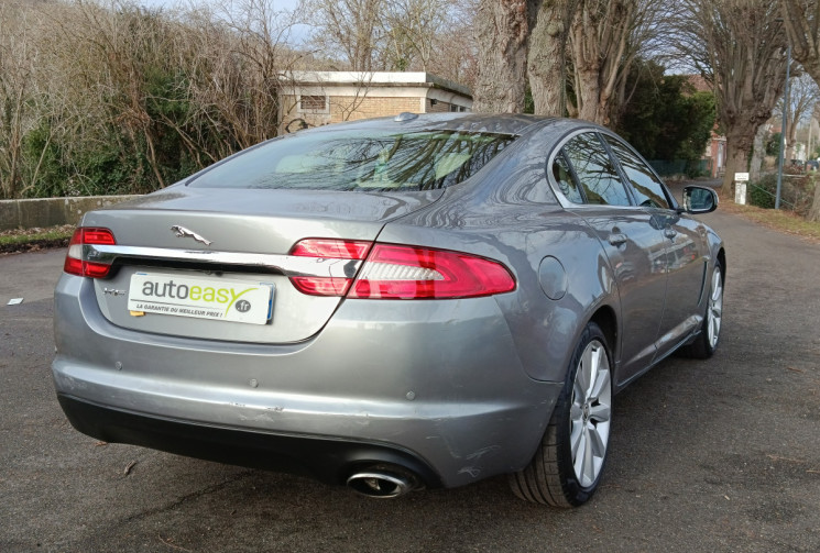 Jaguar XF 2.2D LUXE PREMIUM 190 / ENTRETIEN FULL JAGUAR 