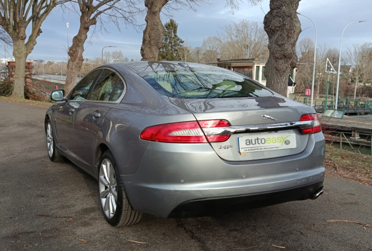 Jaguar XF 2.2D LUXE PREMIUM 190 / ENTRETIEN FULL JAGUAR 