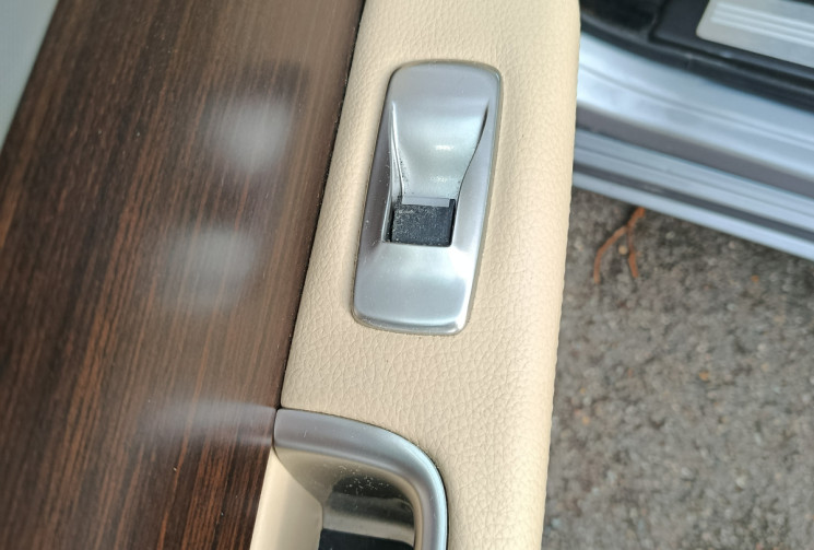 Jaguar XF 2.2D LUXE PREMIUM 190 / ENTRETIEN FULL JAGUAR 