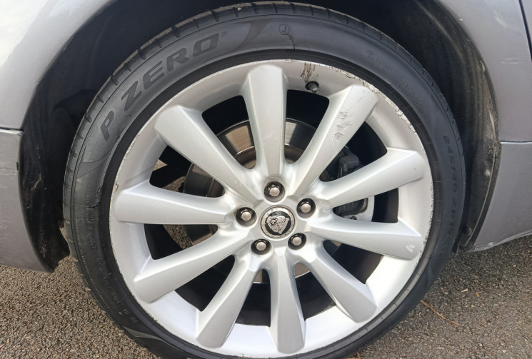 Jaguar XF 2.2D LUXE PREMIUM 190 / ENTRETIEN FULL JAGUAR 