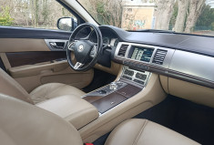 Jaguar XF 2.2D LUXE PREMIUM 190 / ENTRETIEN FULL JAGUAR 