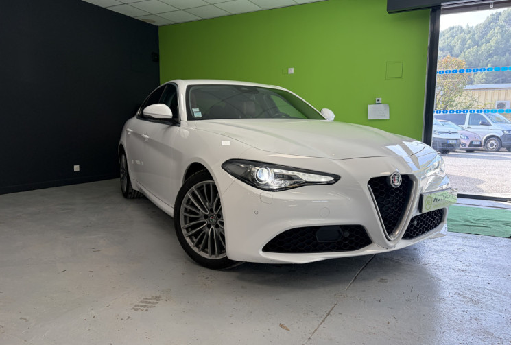 Alfa Romeo Giulia 2.2 180 CV LUSSO