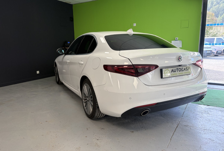 Alfa Romeo Giulia 2.2 180 CV LUSSO