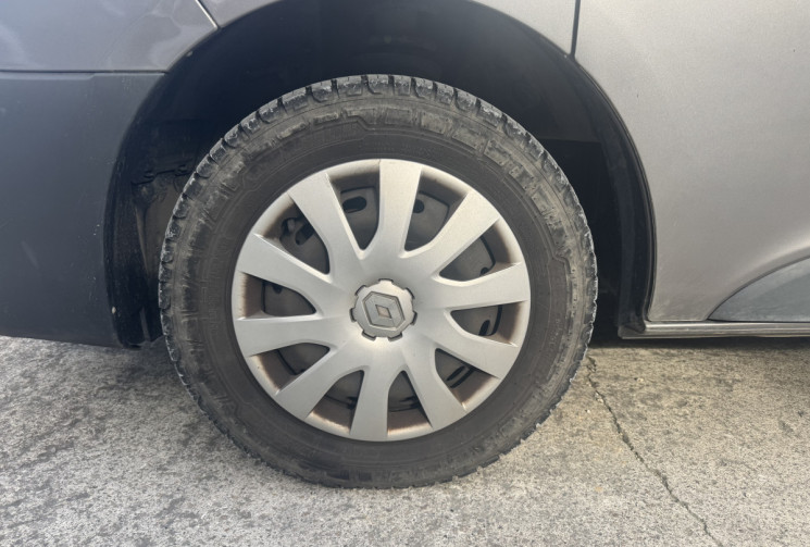 Renault Trafic IIIFG L1H1 2.0DCI 120CH TVA Récupérable / CABINE APPROFONDIE/ Confort Moteur à Chaine