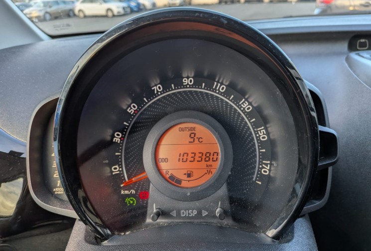 Toyota Aygo PH2  X 1.0 VVTi 72 TREND / TRES BON ETAT / GARANTIE 12 MOIS