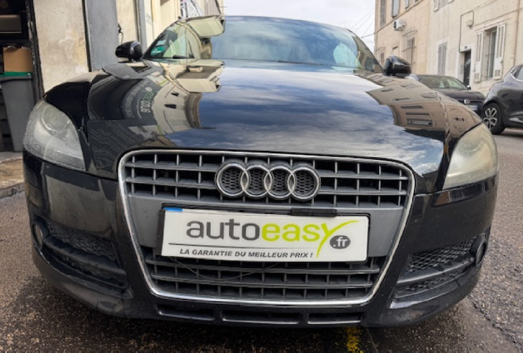 Audi TT  2.0 TFSi 16V 200 cv / CARPLAY / GPS / CUIR / FULL BLACK / 