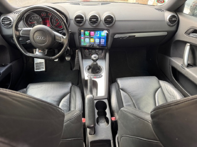 Audi TT  2.0 TFSi 16V 200 cv / CARPLAY / GPS / CUIR / FULL BLACK / 