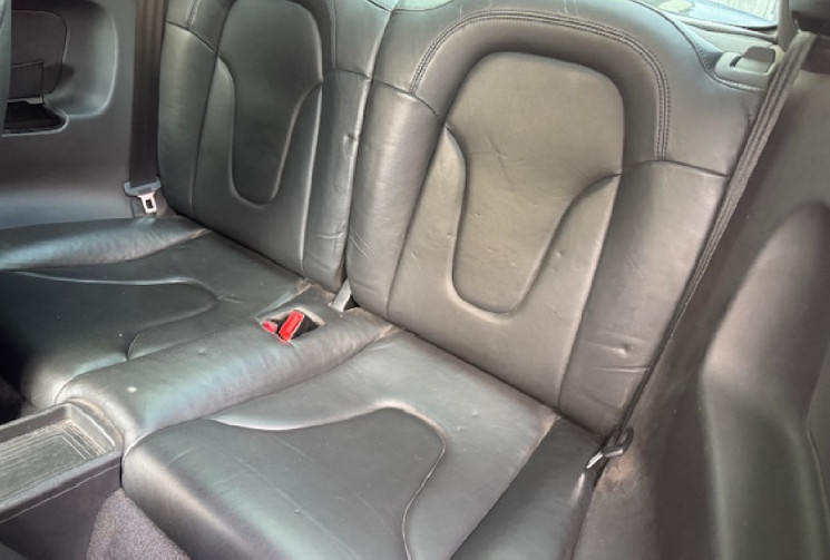 Audi TT  2.0 TFSi 16V 200 cv / CARPLAY / GPS / CUIR / FULL BLACK / 