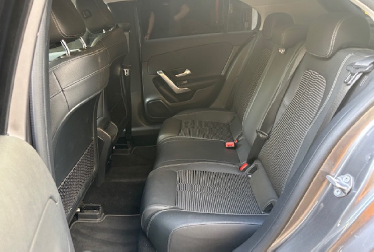 Mercedes Classe A 220 4 matic 190 cv / SIEGES CHAUFFANT / PACK AERO / CARPLAY / CAMERA / M-BUX 