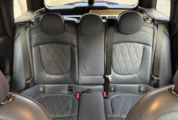 Mini Clubman john cooper works (F54) Clubman JCW 2.0 i 16V ALL4 231 cv / carplay / 