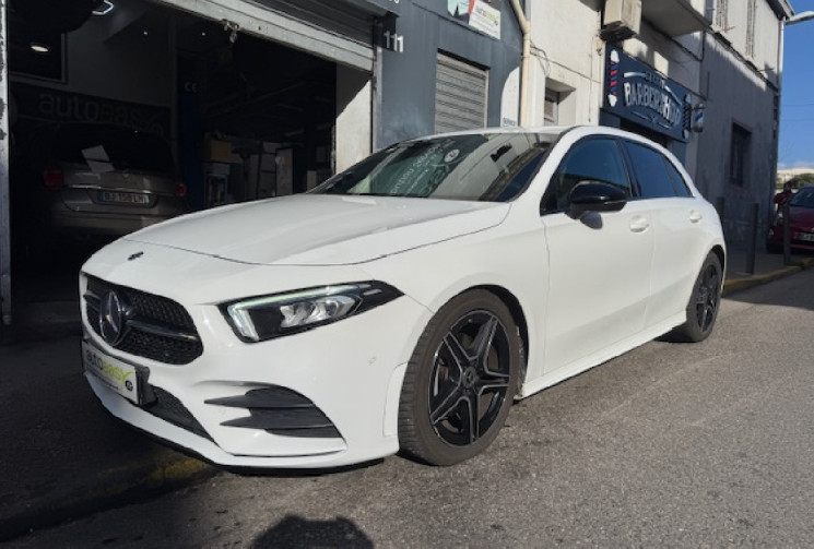 Mercedes Classe A AMG LINE 160 1.3 TI 109 cv / car play / camera / pack luminosité / park assit / 