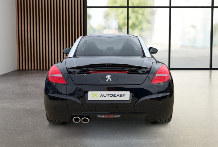 Peugeot RCZ 2.0 HDI 163 CH /CUIR ROUGE/SIEGES CHAUFFANTS